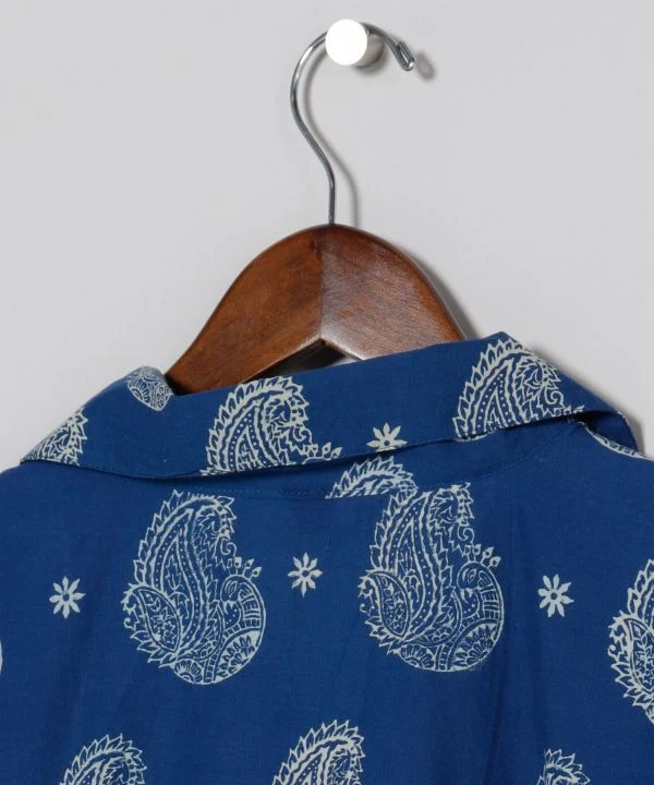 Chemise oversize à imprimé bloc indigo