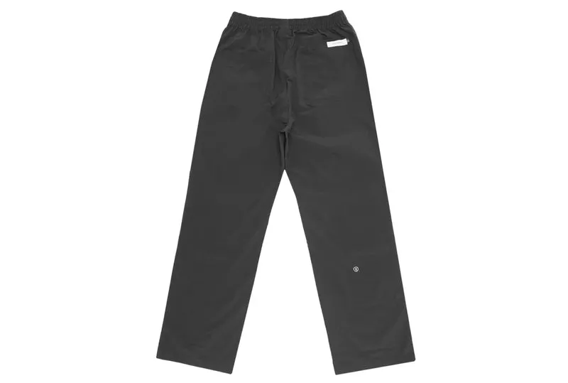 PANTALONS DE PARACHUTE POUR EXCURSION SCOLAIRE