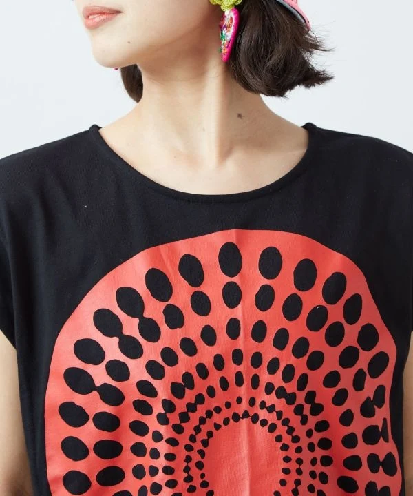 T-shirt à motif ondulé Kitenge