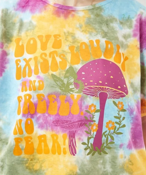 T-shirt style tie-dye vintage