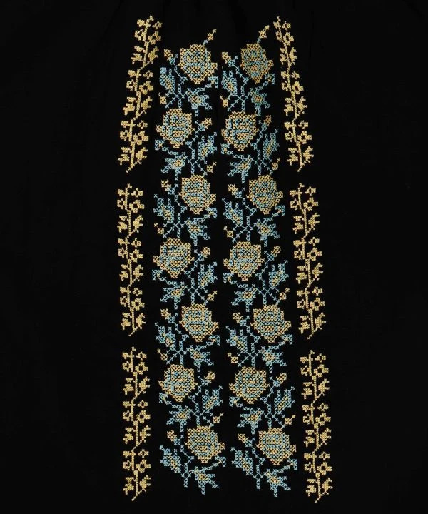 Chemise à broderie florale