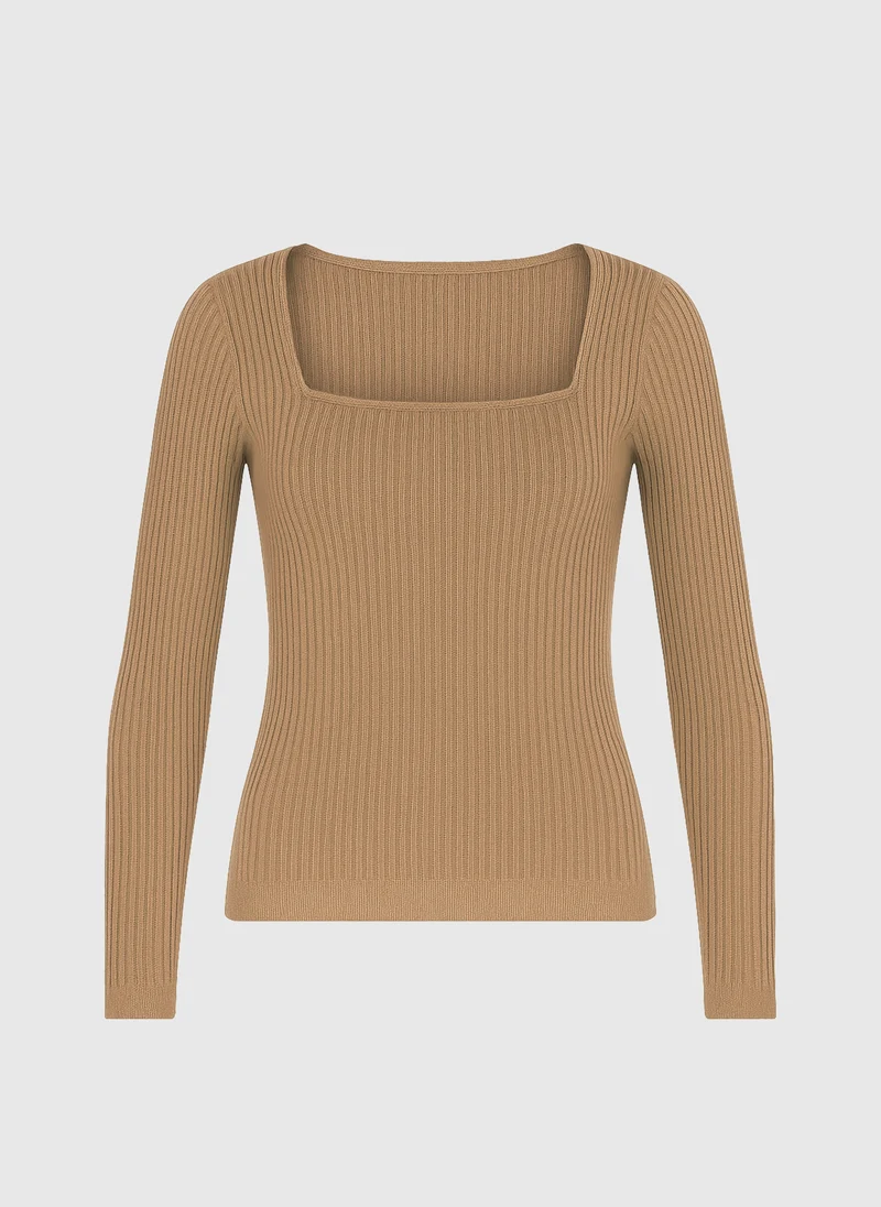PULL LESIE camel