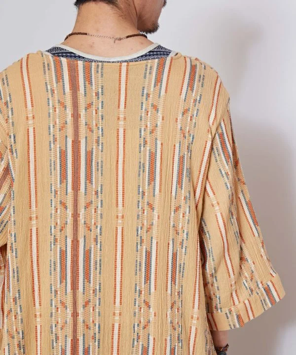 Haut polyvalent en jacquard bohème