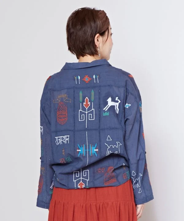 Chemise brodée en coton respirant