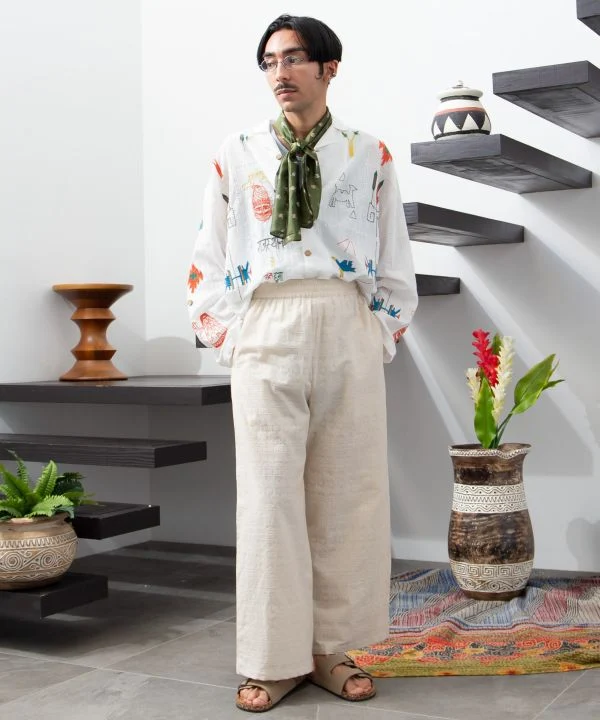 Chemise brodée en coton respirant pour homme