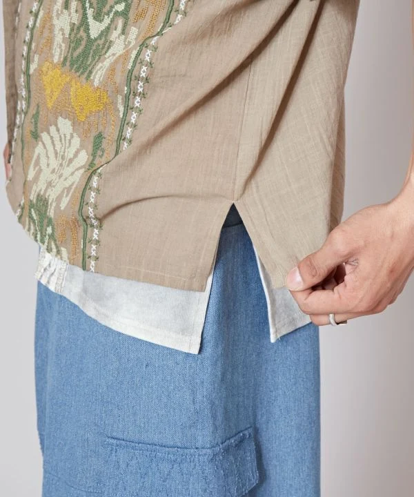 Chemise brodée pour homme