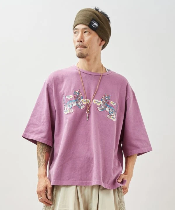 T-shirt homme brodé tigre style rétro