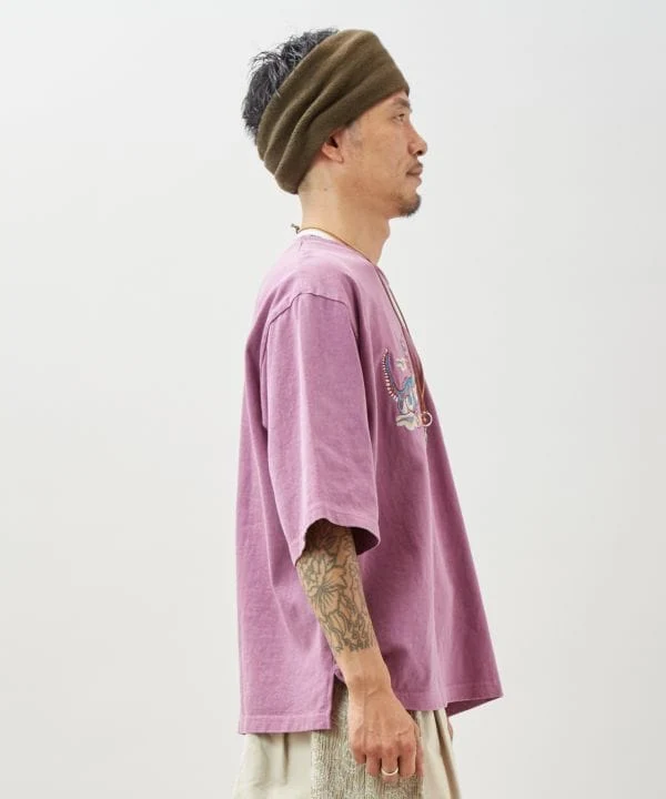 T-shirt homme brodé tigre style rétro