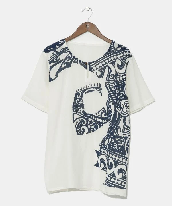 Haut unisexe à motif tribal