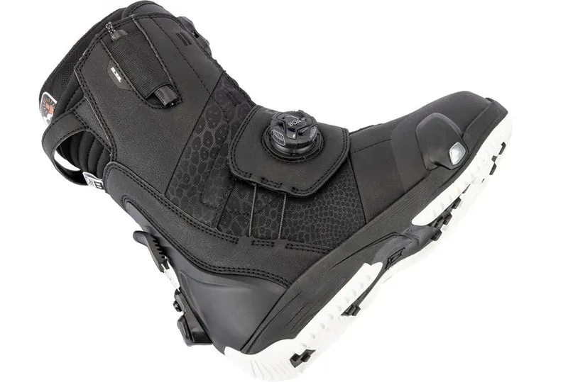 MONARCH ÉTAPE SUR TLS SNOWBOARD BOTTES