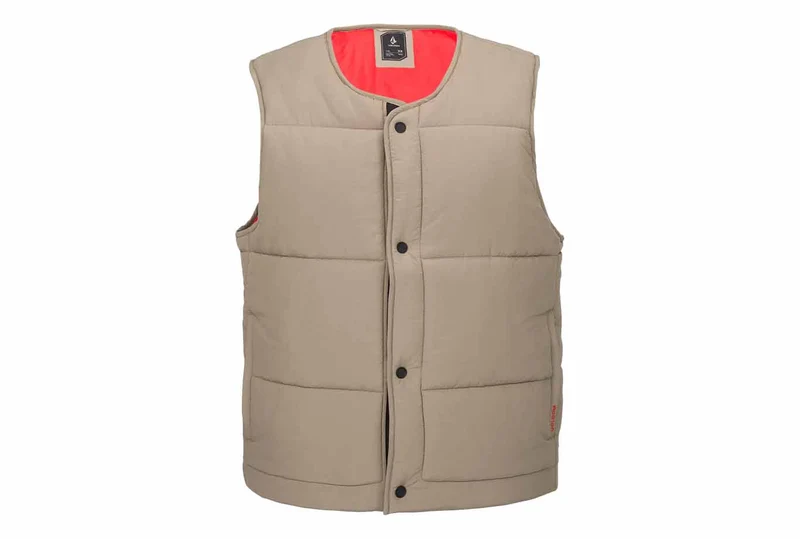 GILET À SUPERPOSITIONS MULTIPLES