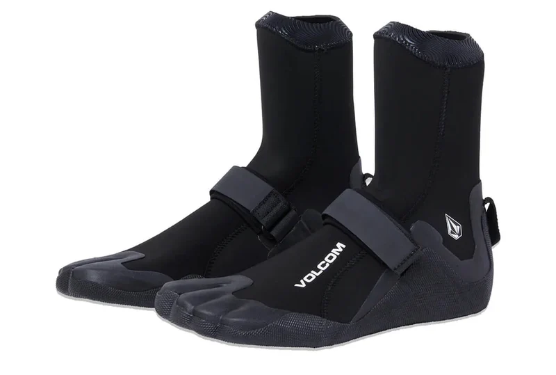 BOTTINES À BOUT FENDU DE 3 MM