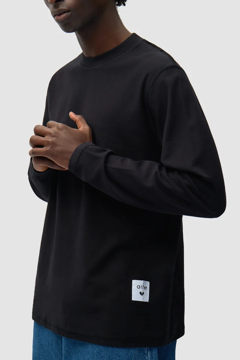 T-shirt à manches longues avec étiquette réversible - Noir