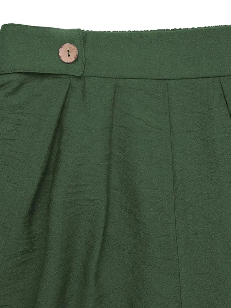 Short plissé avec poches