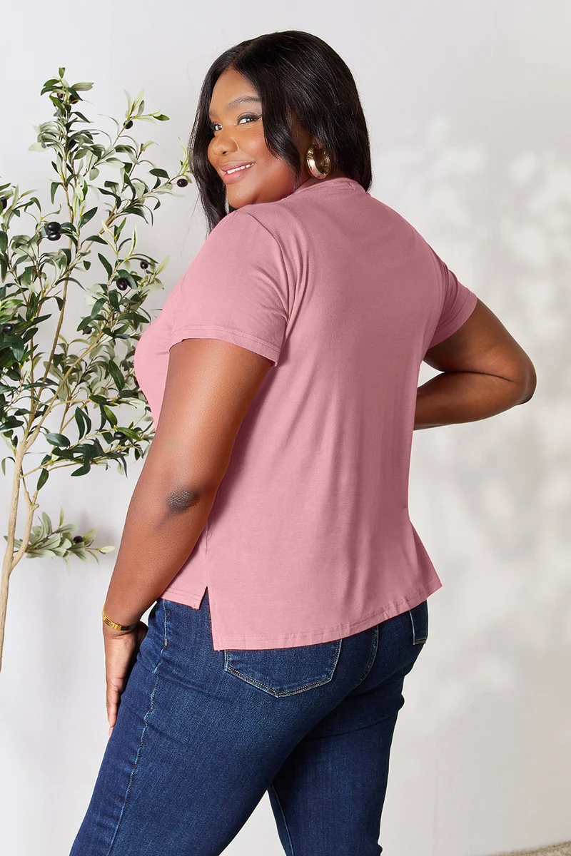 Basic Bae T-shirt à manches courtes et col rond pleine taille
