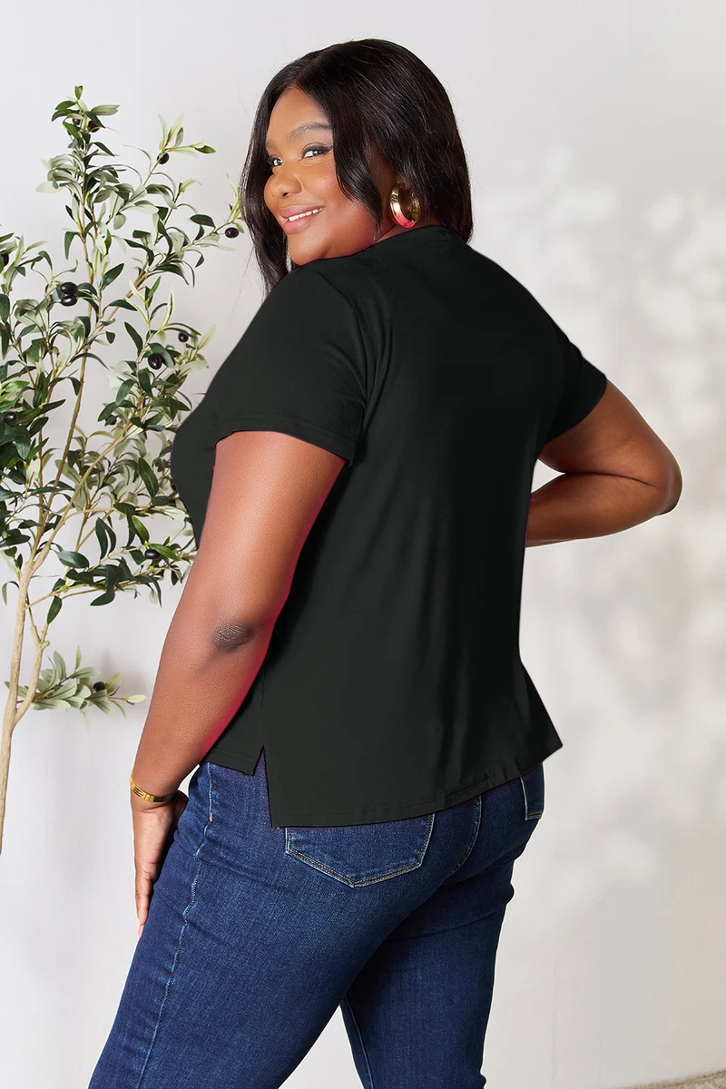 Basic Bae T-shirt à manches courtes et col rond pleine taille
