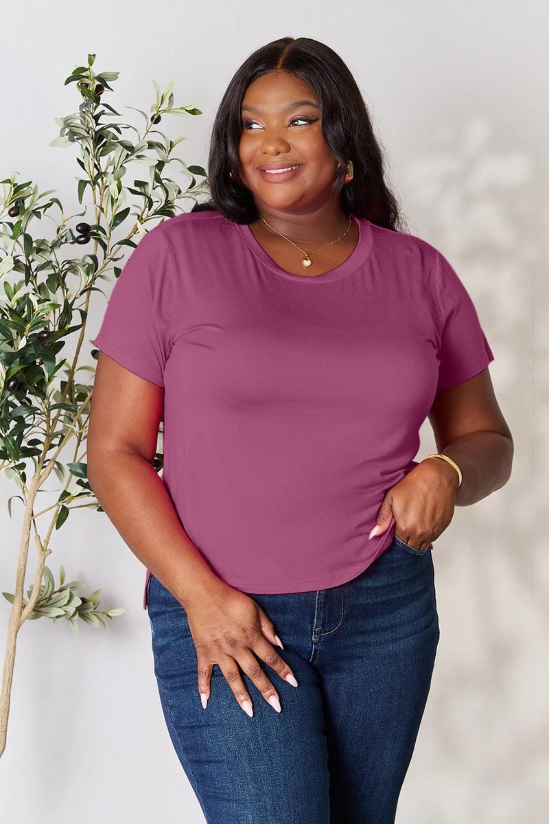 Basic Bae T-shirt à manches courtes et col rond pleine taille