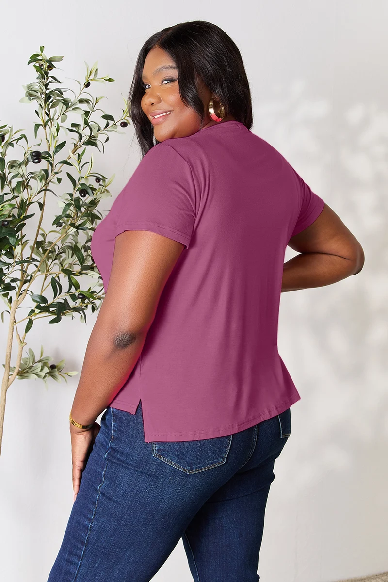 Basic Bae T-shirt à manches courtes et col rond pleine taille