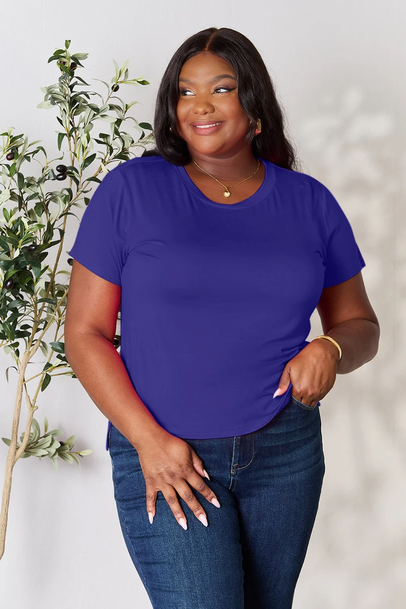 Basic Bae T-shirt à manches courtes et col rond pleine taille