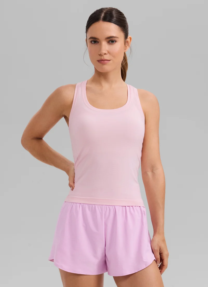 Seamless Racerback Scoop Neck Tank