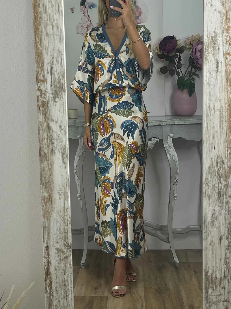 Retro Jungle Palm Leaf Satin Print Batwing Sleeve Shir
