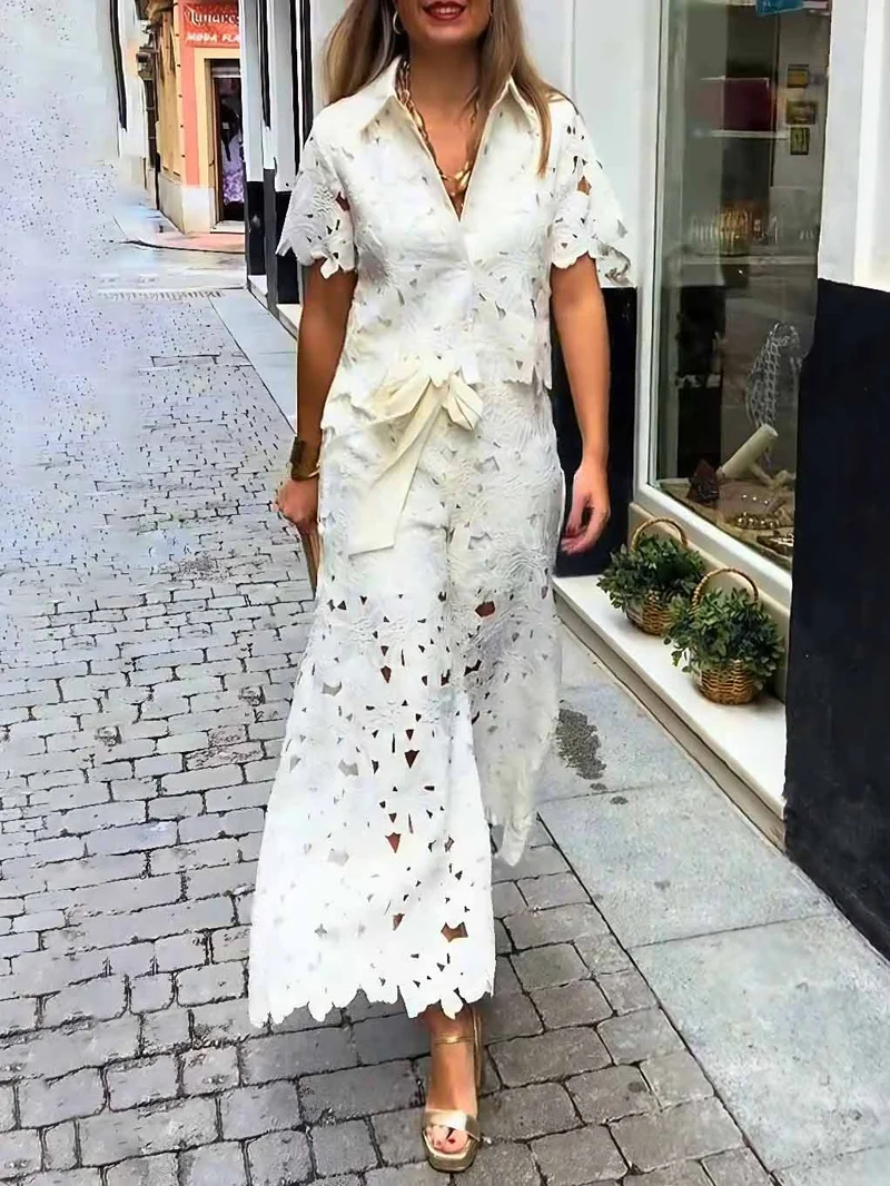 Casual Cutout Lace Short Sleeve Shirt