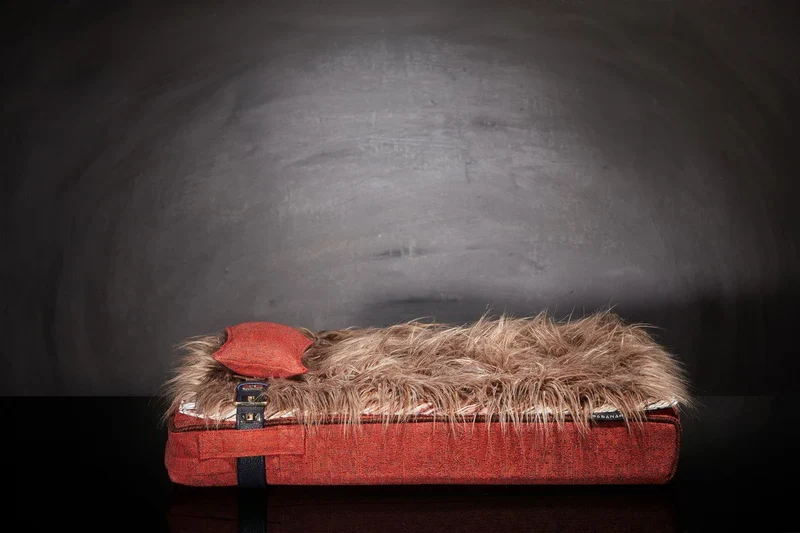 Lit pour chat « Inuit » rouge feu