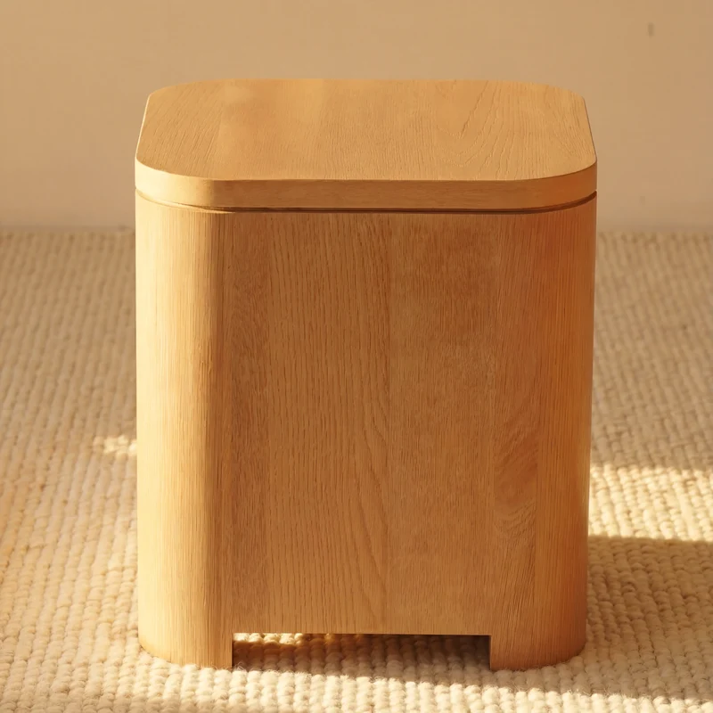 Ovelo Side Table All-oak construction