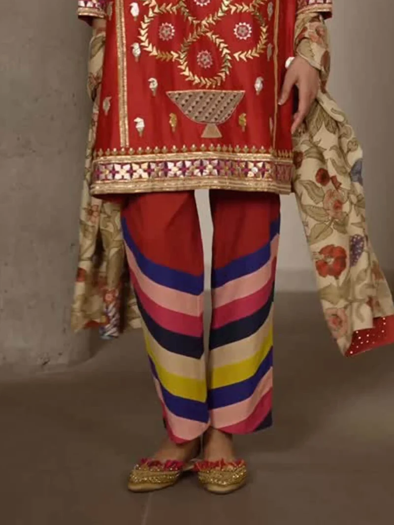 Unique Rainbow Stripe Printed Elastic-Waist Straight-Leg Pants