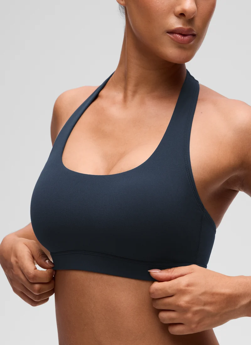 Butterluxe Scoop Neck Open Back Sports Bra