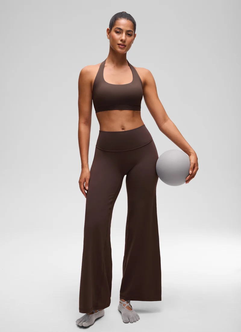 Butterluxe Scoop Neck Open Back Sports Bra