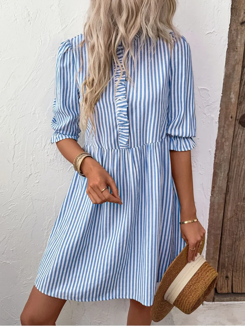 Robe chemise courte à rayures et manches mi-longues
