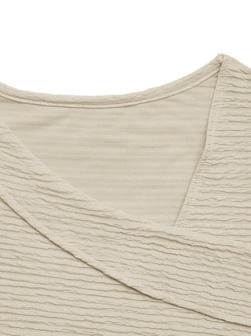 Haut asymétrique à manches courtes