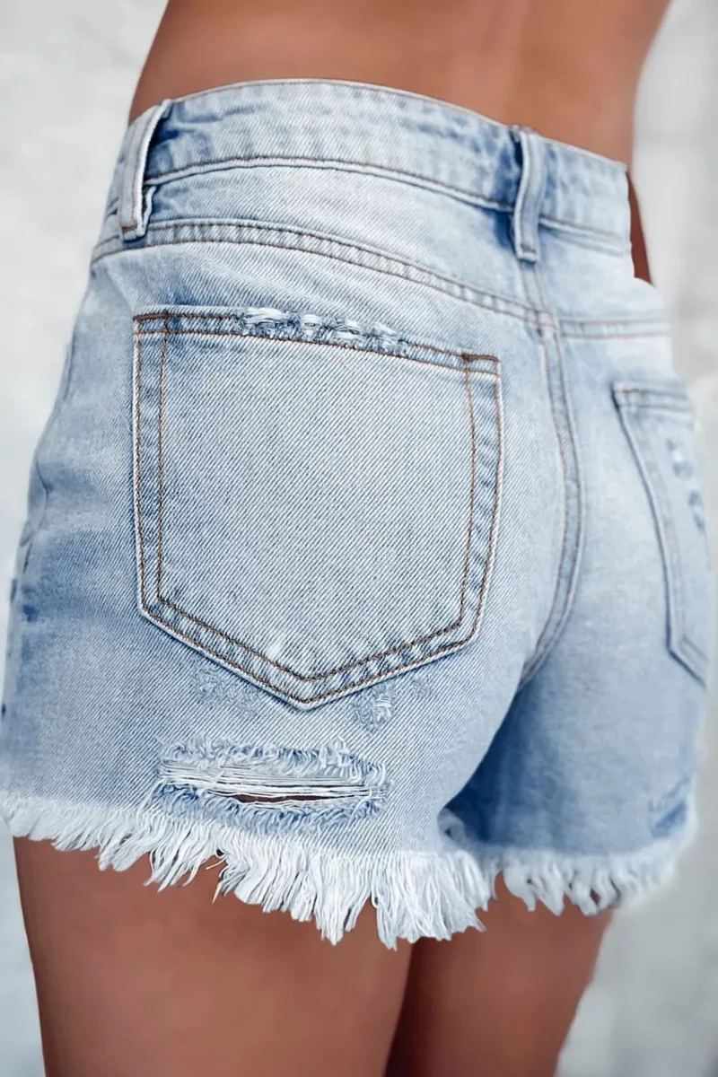 Short en jean taille haute à ourlet brut effet usé