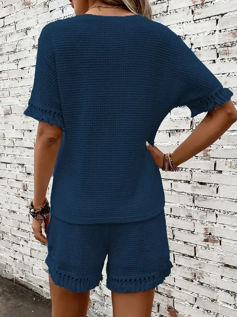 Ensemble haut à col rond et short à franges