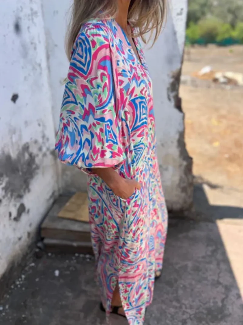 Robe imprimée à col en V et poches, grande taille