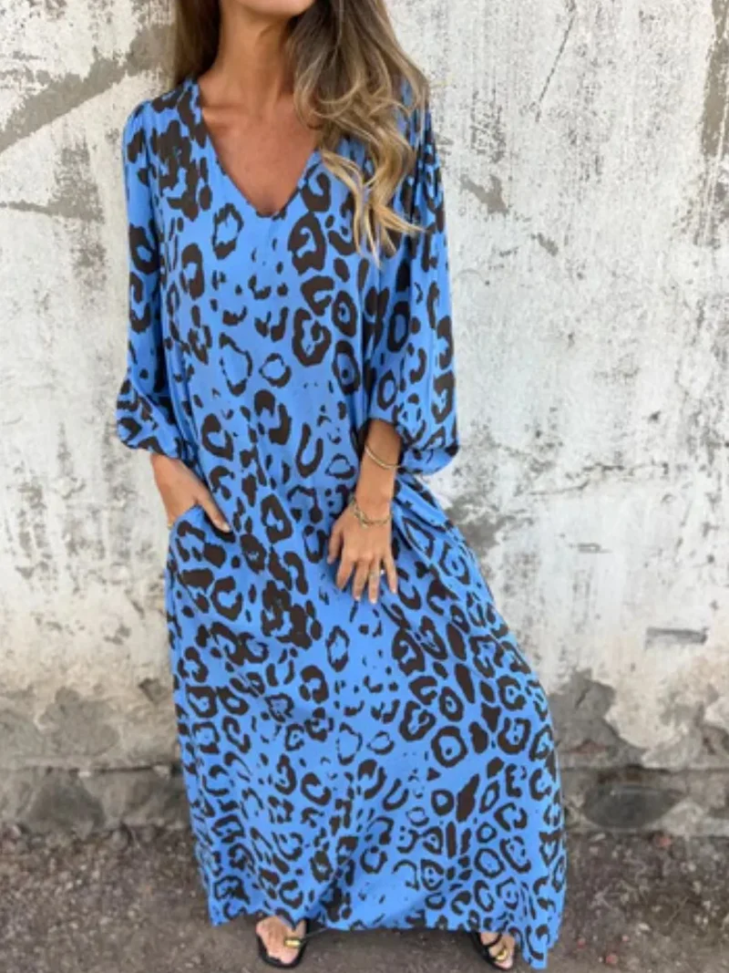 Robe imprimée à col en V et poches, grande taille