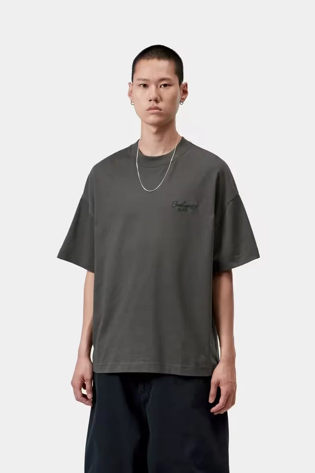 S/S Signature Script T-Shirt Graphite
