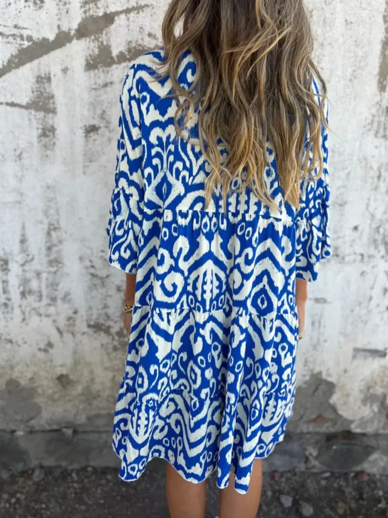 Robe imprimée à manches courtes et crantées, grande taille