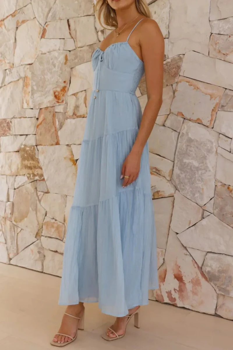 Robe camisole mi-longue à dos froncé