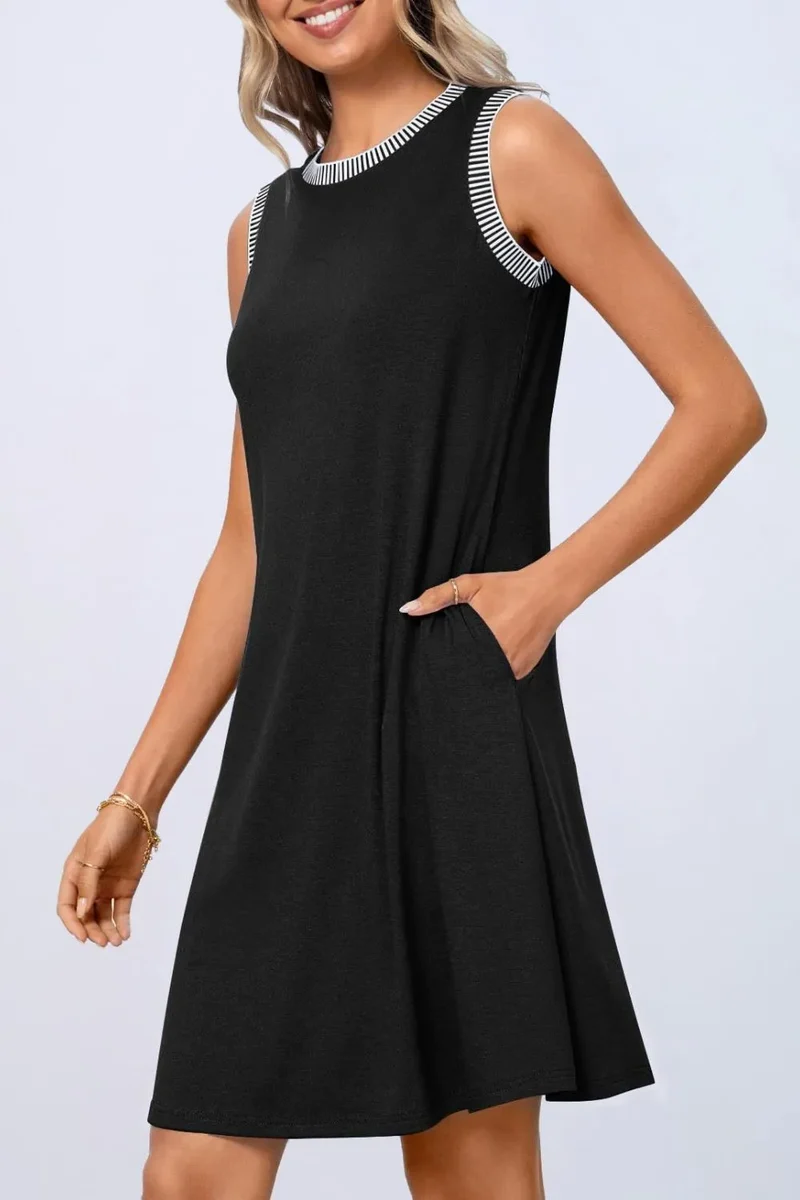 Robe mini débardeur sans manches à col rond