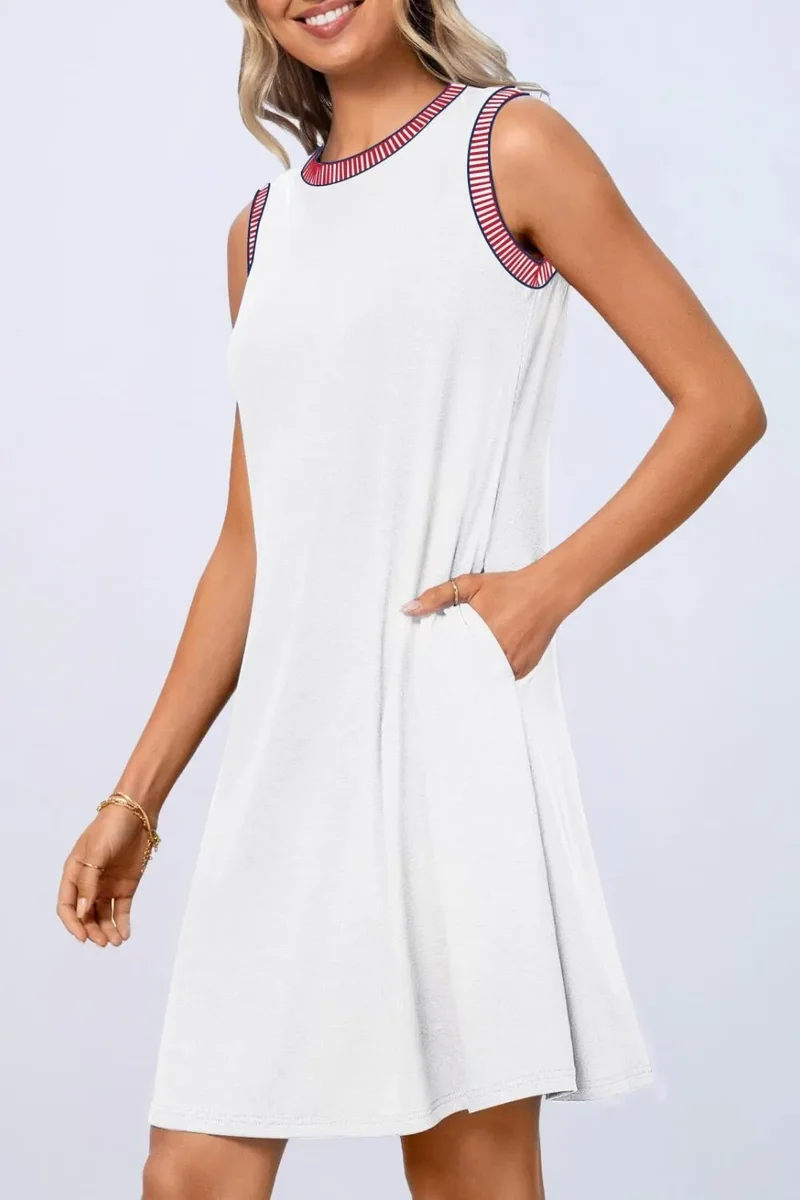 Robe mini débardeur sans manches à col rond