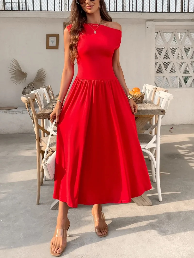 Robe midi à une épaule avec poches