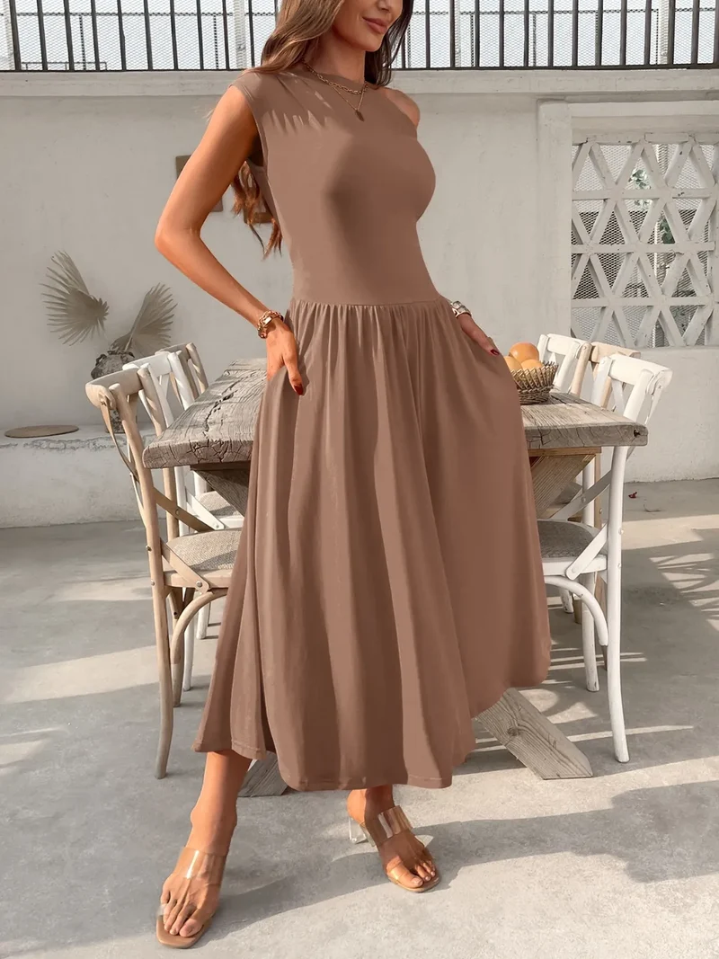 Robe midi à une épaule avec poches