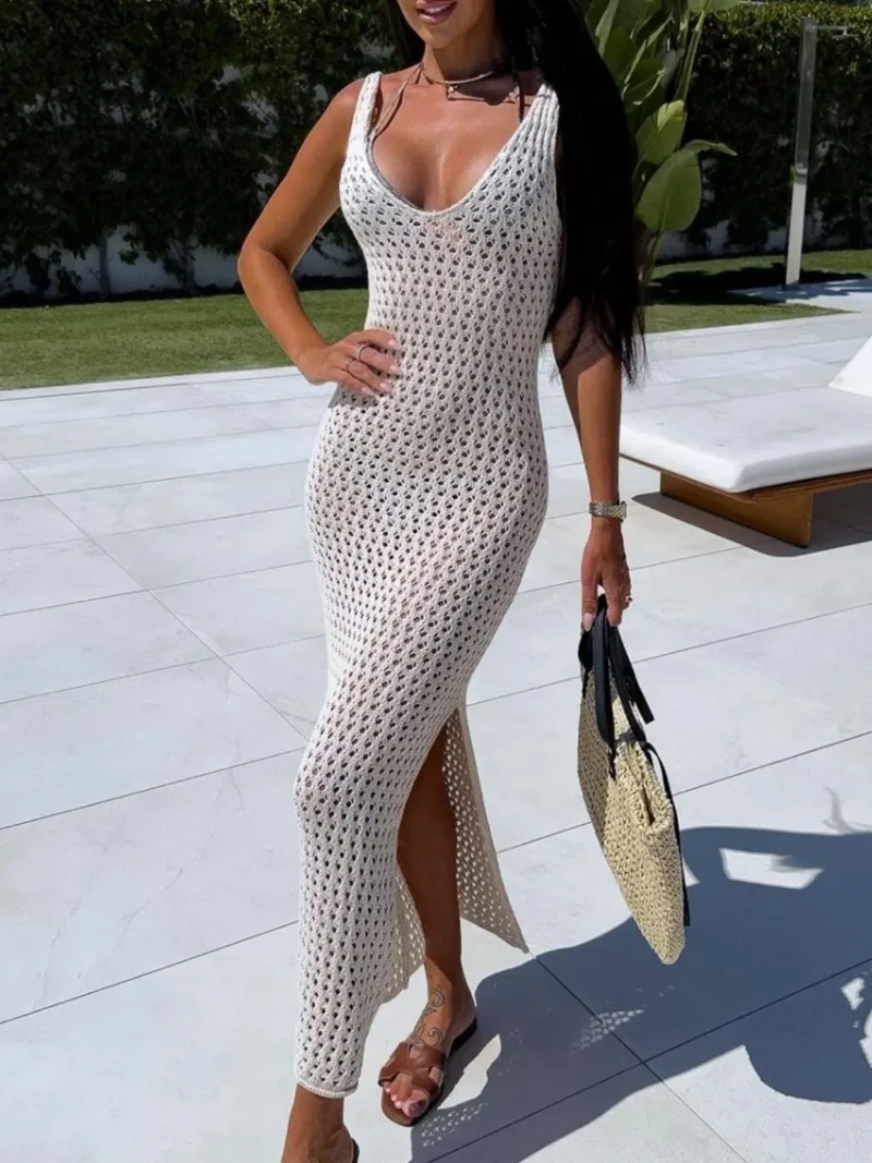 Robe longue pull fendue ajourée