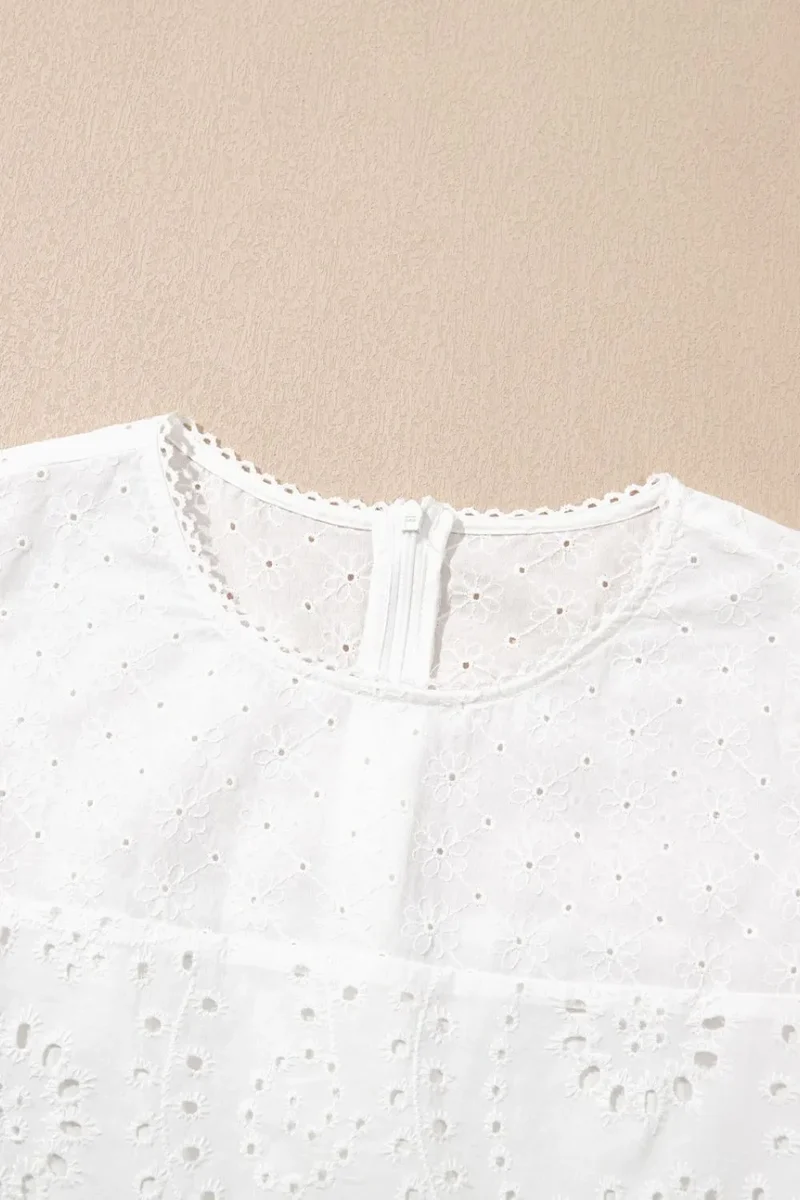 Robe droite sans manches brodée de fleurs à œillets