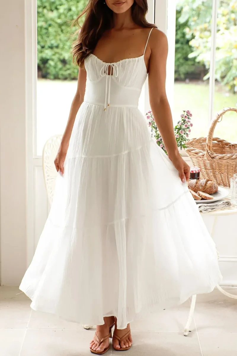 Robe camisole froncée à dos froncé