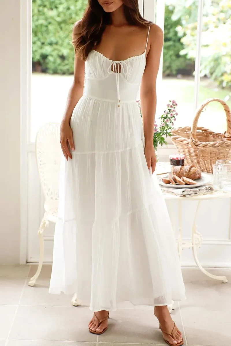 Robe camisole froncée à dos froncé