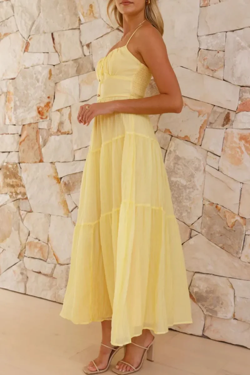 Robe camisole froncée à dos froncé