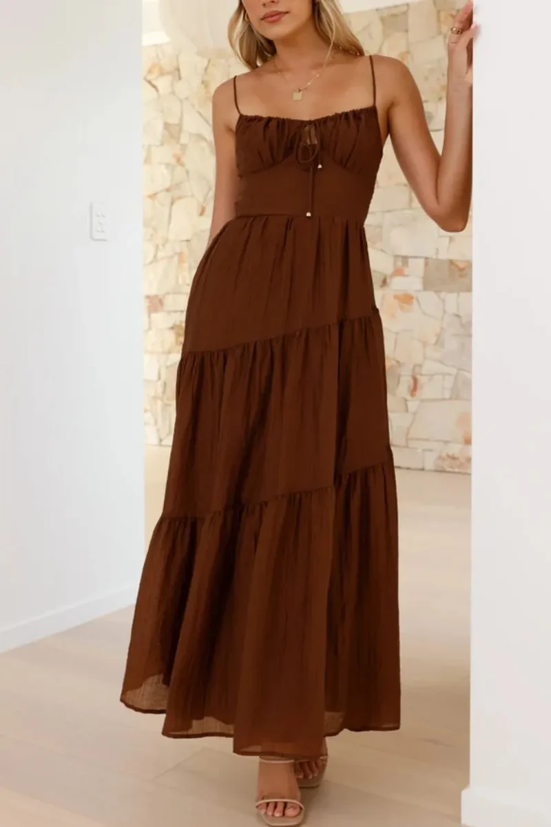 Robe camisole froncée à dos froncé